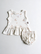 Blush Giraffes Playset